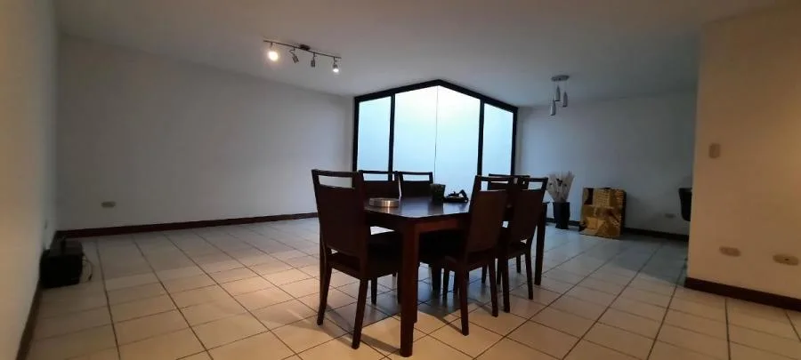 Venta de Casa en Trejos Montealegre Escazú Para Inversionista MGA - Venta en Escazú, photo 8