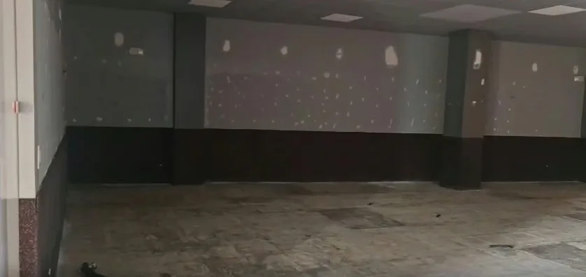 Extensive Local Commercial for Rent in Prestigious Shopping Centre, photo 8