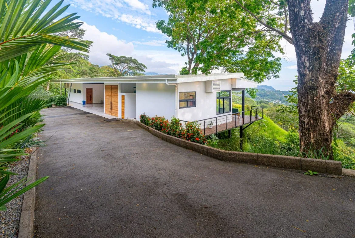LUXURY PROPERTY IN THE MOUNTAIN CASA ROYAL, UVITA – 2.47 ACRES, photo 12