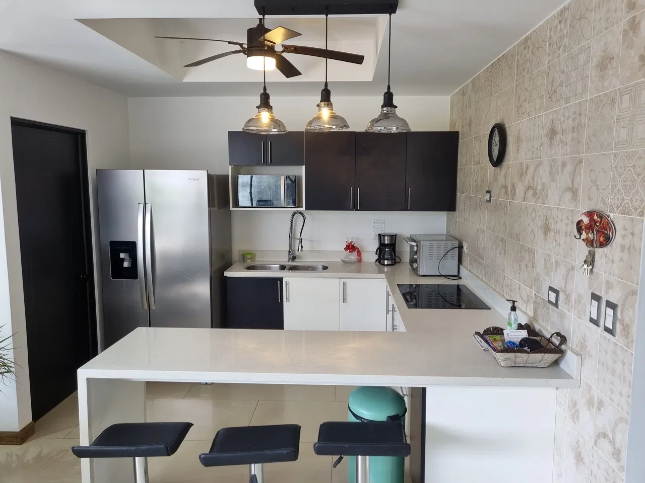 WALKING DISTANCE TO THE BEACH 3-BEDROOM TURN KEY HOUSE IN UVITA, photo 13