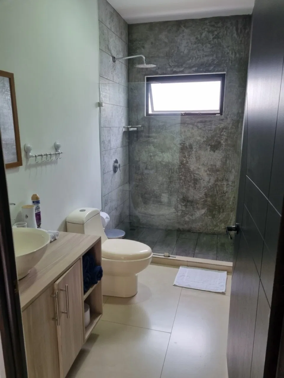 WALKING DISTANCE TO THE BEACH 3-BEDROOM TURN KEY HOUSE IN UVITA, photo 21
