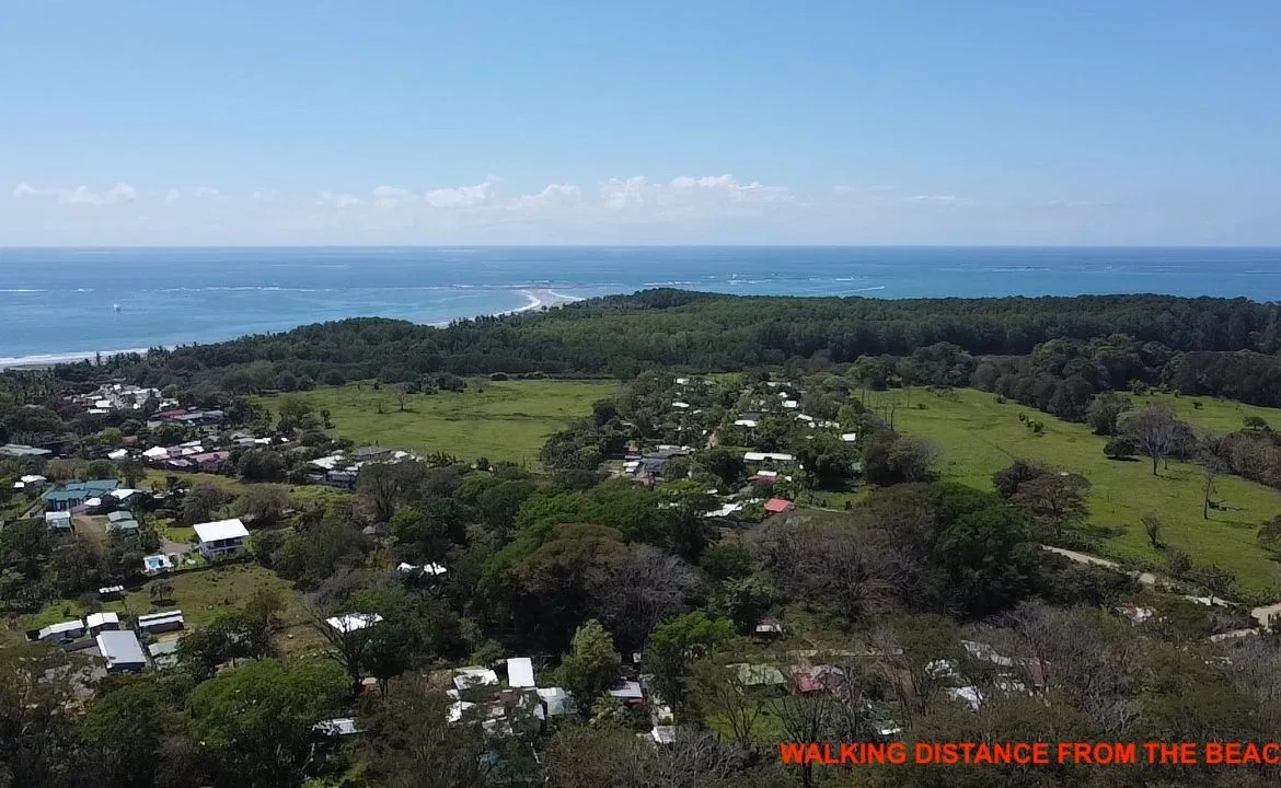 WALKING DISTANCE TO THE BEACH 3-BEDROOM TURN KEY HOUSE IN UVITA, photo 6