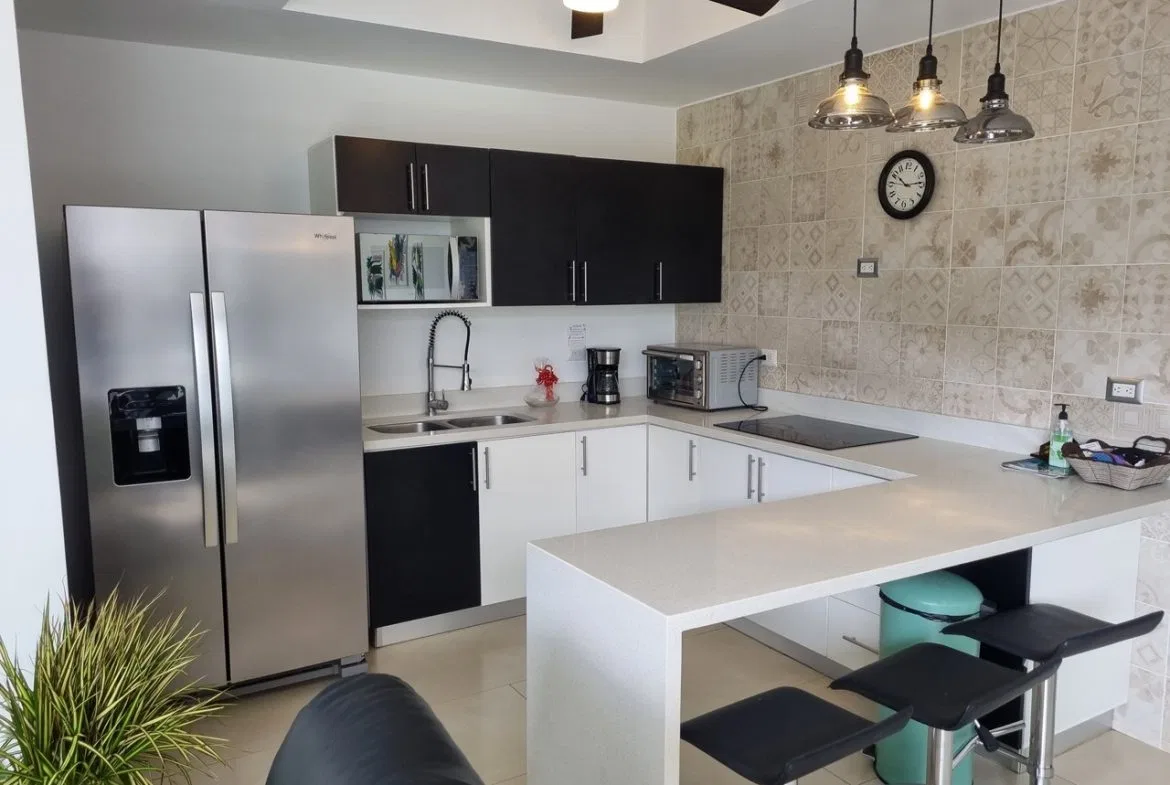 WALKING DISTANCE TO THE BEACH 3-BEDROOM TURN KEY HOUSE IN UVITA, photo 10
