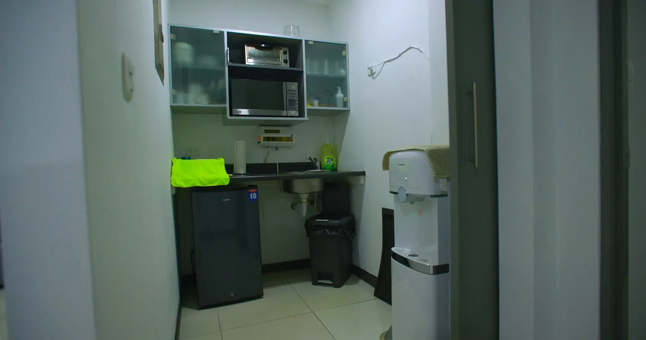 Ubicada en Oficentro La Virgen II, Edificio #8, Local 204 (segundo piso), esta oficina de 80 m² ofrece un espacio funcional, bien distribuido y completamente preparado para operación ..., photo 15