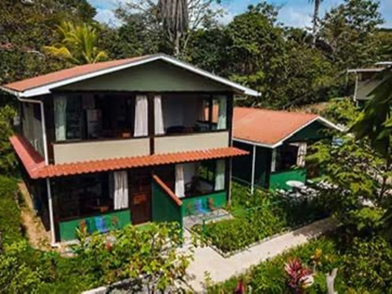 15 Bed Hotel / Leisure For Sale in Montezuma