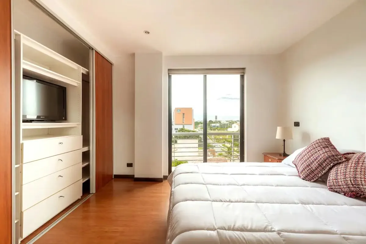 Apartment in Trejos Montealegre with beautiful views and just 3 minutes from Avenida Escazu., photo 9
