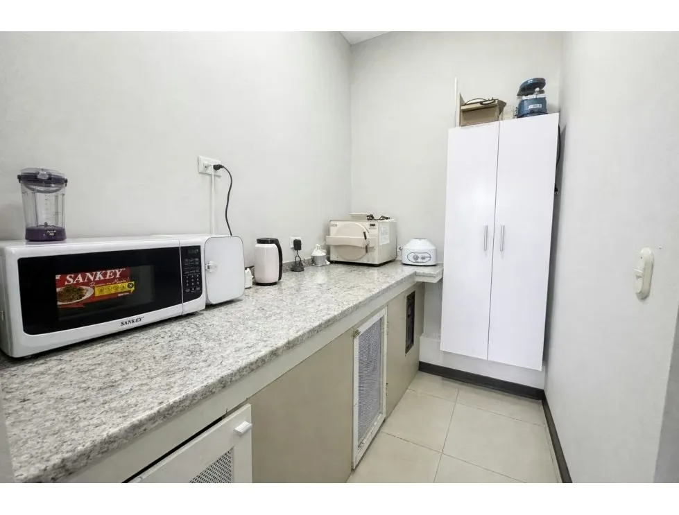 ¡INVERSIÓN COMERCIAL EN SANTA ANA CON RENTABILIDAD DEL 9,17 %!, photo 7