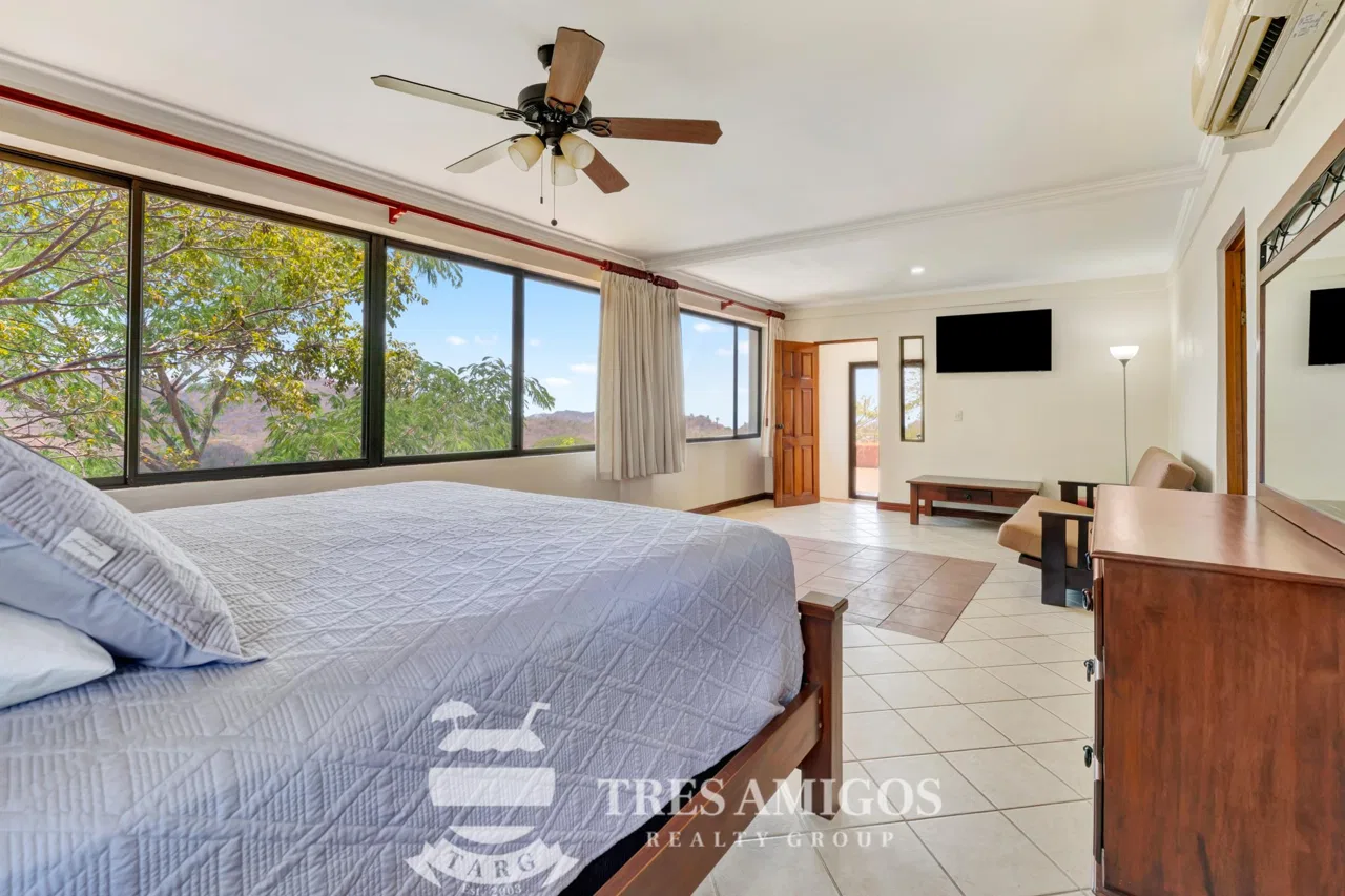 Lomas 108, photo 22