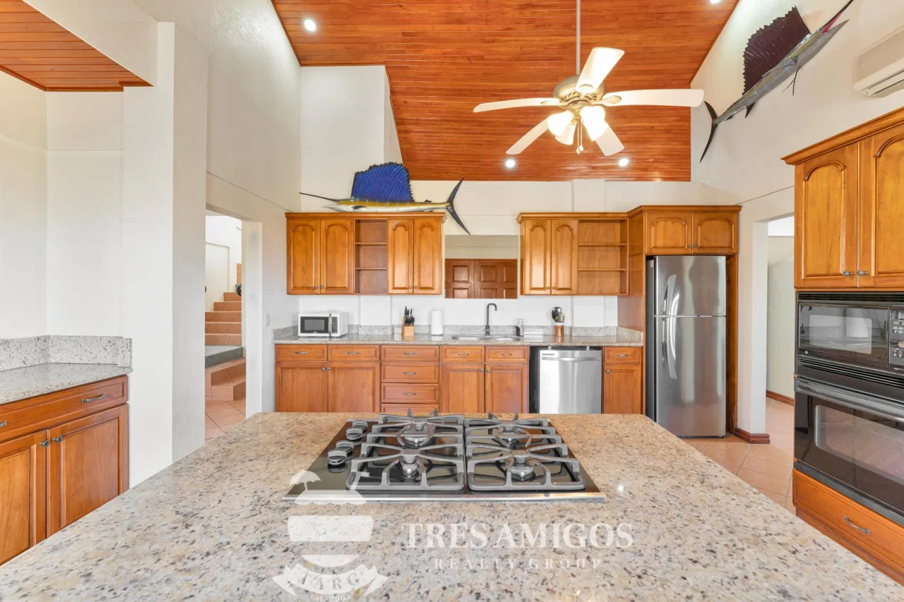 Lomas 108, photo 28