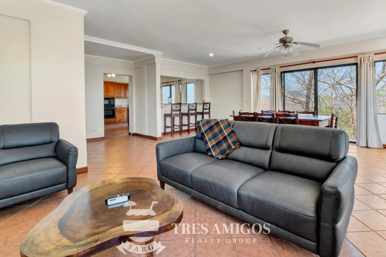 Lomas 108, photo 6