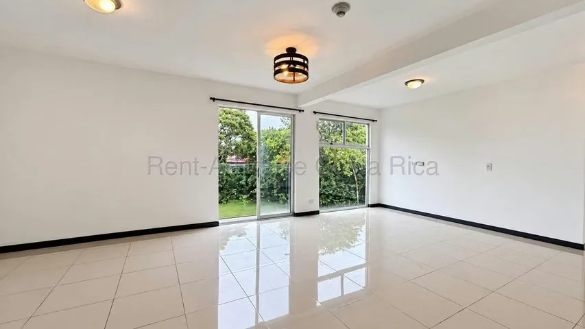 RAH 26-1809 LCV Tu nuevo hogar en Granadilla de Curridabat te espera! Disfruta de la comodidad y el estilo en este hermoso apartamento en condominio, ideal para quienes buscan un ..., photo 4
