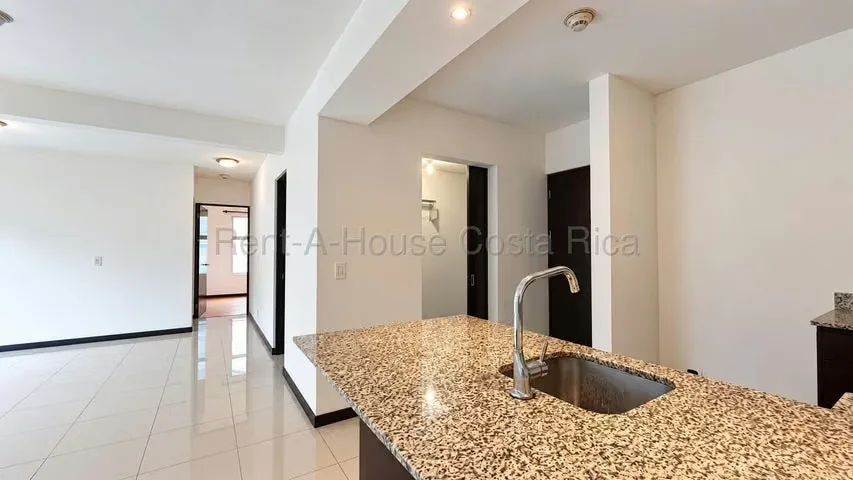 RAH 26-1809 LCV Tu nuevo hogar en Granadilla de Curridabat te espera! Disfruta de la comodidad y el estilo en este hermoso apartamento en condominio, ideal para quienes buscan un ..., photo 5