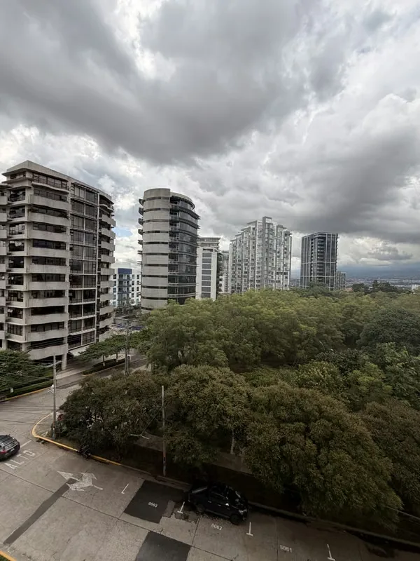 Vive en una de las zonas más privilegiadas de San José, rodeado de excelentes cafeterías, restaurantes y servicios, en una torre exclusiva de únicamente 14 pisos y 34 ..., photo 6
