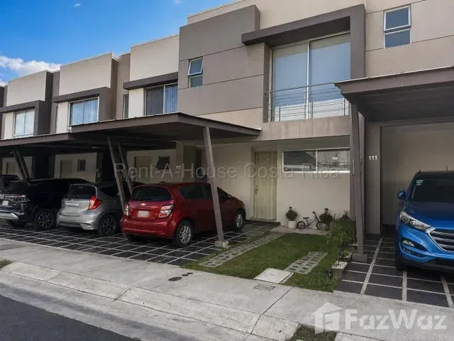 2 Bedroom House for Sale at Los Angeles San Rafael for $203,500