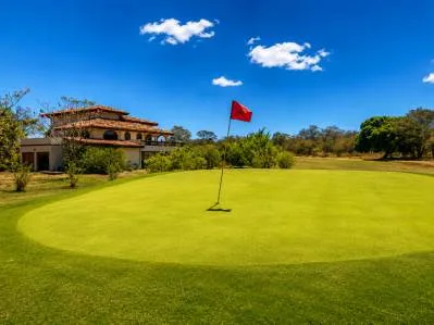 Golf Front: Guanacaste Golf Collection