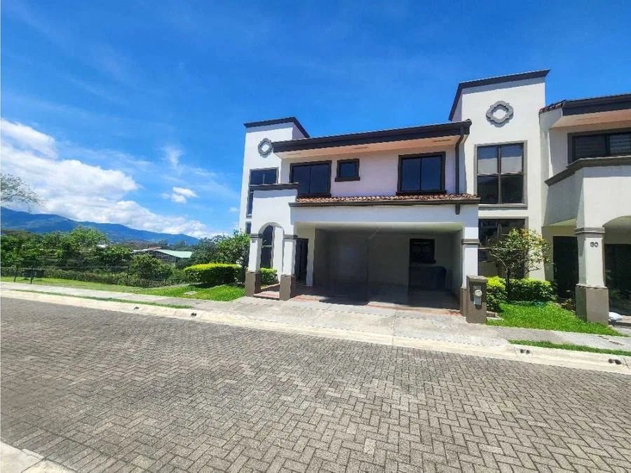🏡 VENTA DE REMATE BANCARIO DE CASA EN HEREDIA