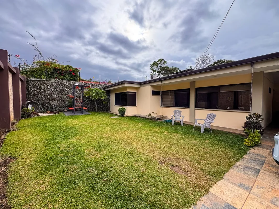 INDEPENDENT ONE LEVEL HOME FOR SALE IN BELLO HORIZONTE ESCAZÚ, photo 5