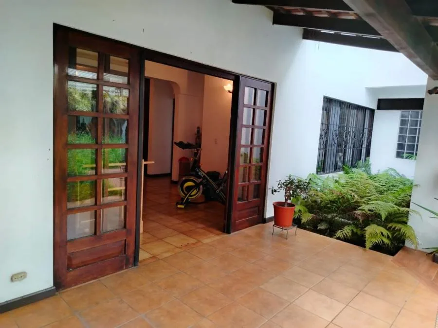 SAN JOSE SABANA OESTE VENDO CASA - Venta en Mata Redonda, photo 13