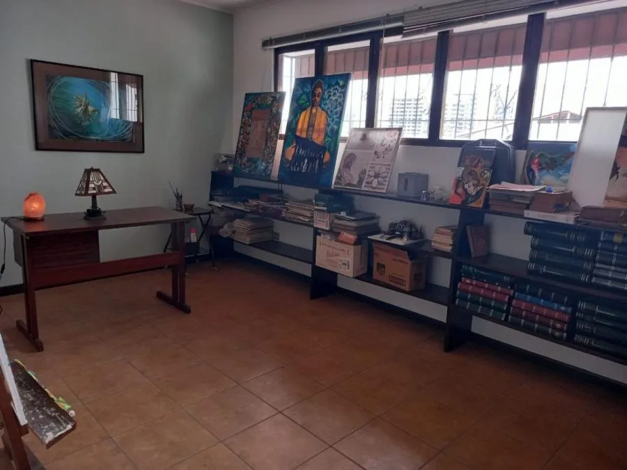 SAN JOSE SABANA OESTE VENDO CASA - Venta en Mata Redonda, photo 9
