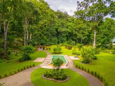 Tres Rios Waterfall House, photo 6