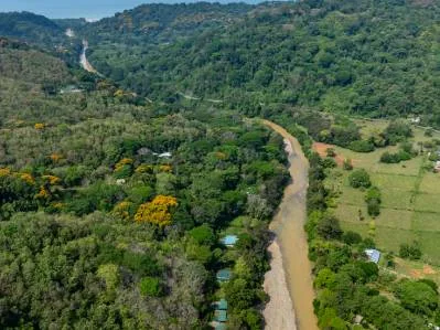 4 Unit Riverfront Micro Resort Minutes to Beach, photo 4