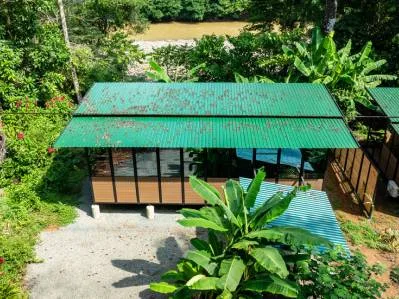 4 Unit Riverfront Micro Resort Minutes to Beach, photo 7