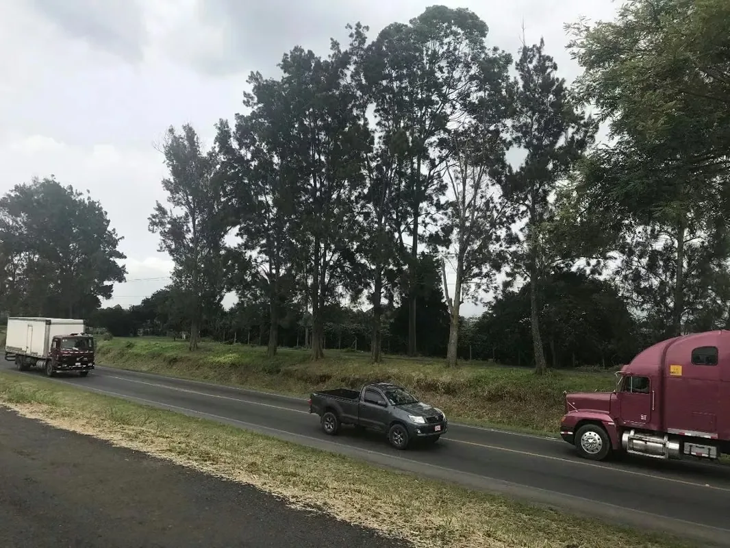 MA Asesorías Vende Lote sobre marginal Carretera Braulio Carrillo, en Distrito Pará de Santo Domingo, Heredia., photo 2