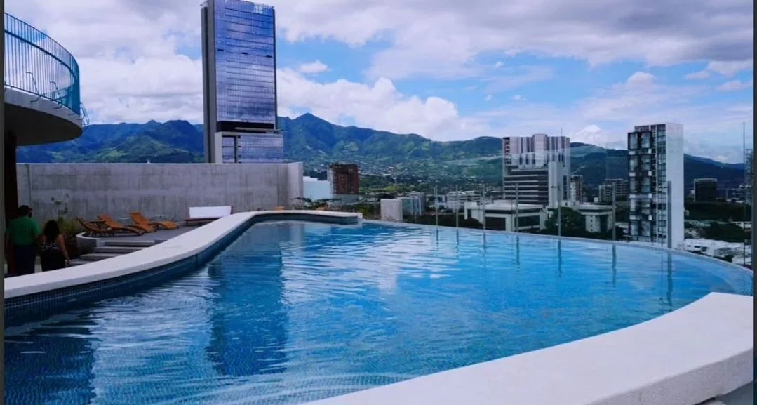 Excellent rental opportunity at the exclusive Iconnia Sabana Tower! Full furnished apartment, ready to move and enjoy a ...