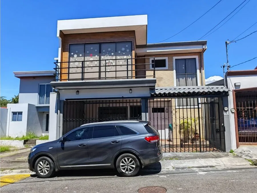 Venta de Casa Moderna, Residencial Casa Blanca, Barreal