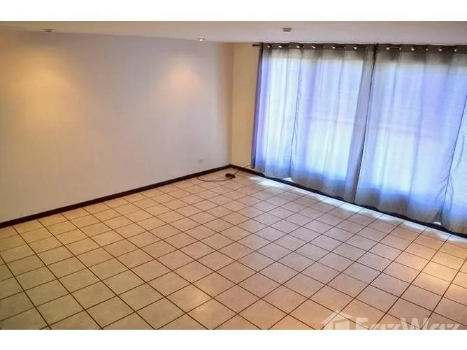 3 Bedroom Apartment for Rent at Rohrmoser for $1,000/mo, photo 3