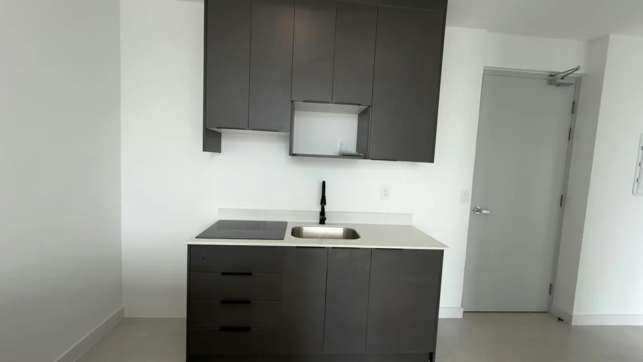 Apartamento en alquiler en Sabana- Torre Sky Garden - Sabana Norte . Excelente ubicación, photo 6