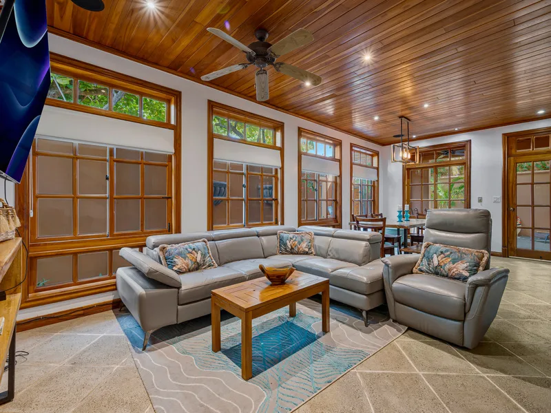 3 Bed Condo For Sale in Tamarindo, photo 4
