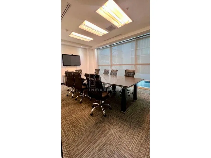 Oficina premium en Santa Ana