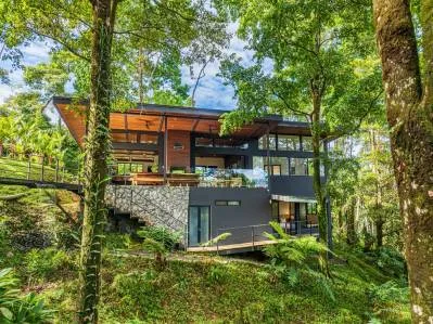 La Sombra Villas, Where Nature Meets Comfort in Tinamates!