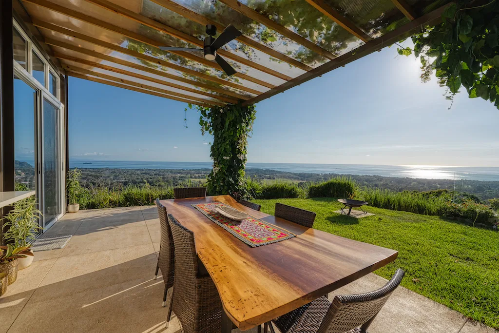 LUXURY 6 BEDROOM HOME WITH AMAZING OCEAN VIEW, photo 13
