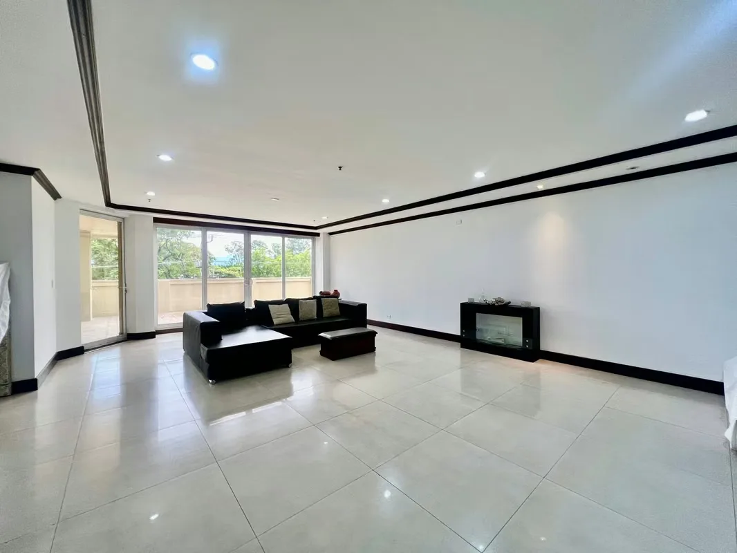 Amplio apartamento en alquiler de 294 m² ubicado en una exclusiva torre en Sabana Sur, una de ..., photo 8