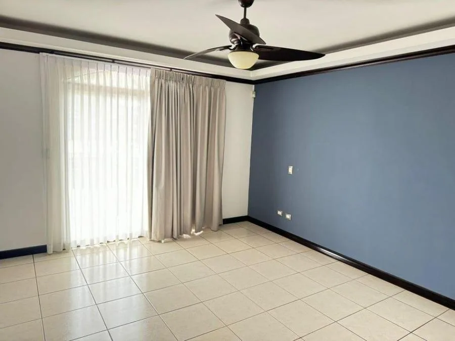 MLS-25-81 LS VENTA CASA ESCAZU SAN JOSE  - Venta en Escazú SAN JOSE, photo 5