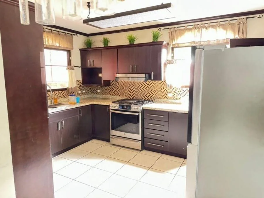 MLS-25-81 LS VENTA CASA ESCAZU SAN JOSE  - Venta en Escazú SAN JOSE, photo 6