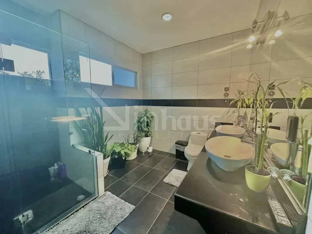 Ubicada en una zona residencial tranquila de Sabanilla, Montes de Oca, esta propiedad en condominio de 320 metros cuadrados de construcción sobre un lote de 252 metros cuadrados ofrece ..., photo 15