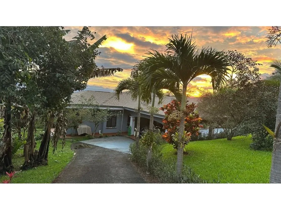 VENTA DE QUINTA CON CASA Y PISCINA, ALAJUELA, SAN PEDRO DE POÁS, photo 2