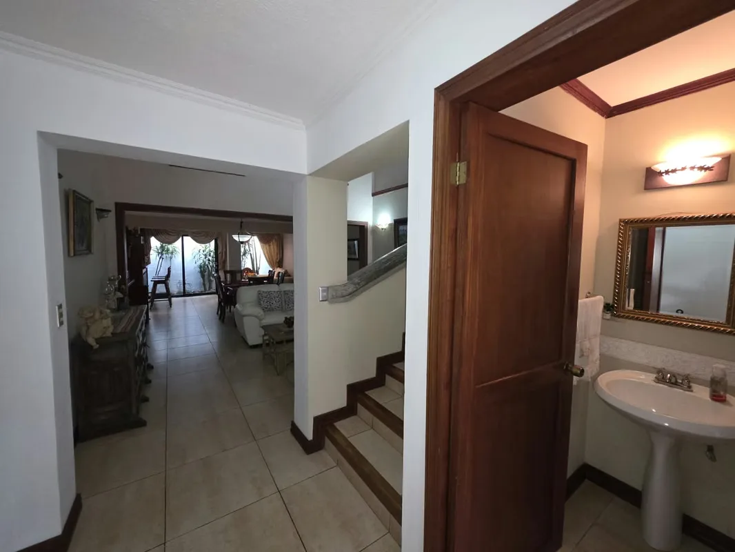 SALE HOUSE 2 FLOORS IN RESIDENTIAL HIGHMONTE, GRANADILLA, CURRIDABAT, photo 7