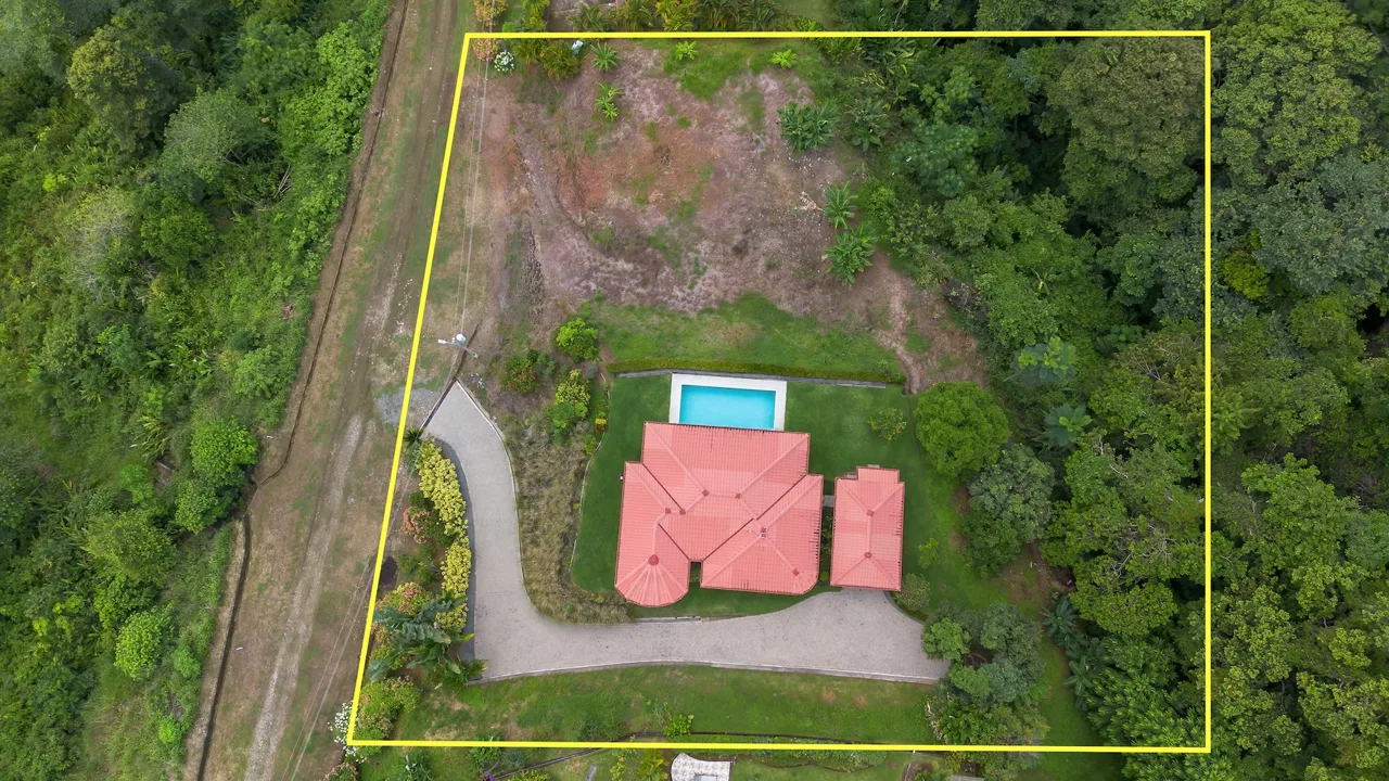 PROPERTY WITH THREE BEDROOM AND EXTRA BUILDING LOTS, IN CHONTALES – 1.37 ACRES, photo 3