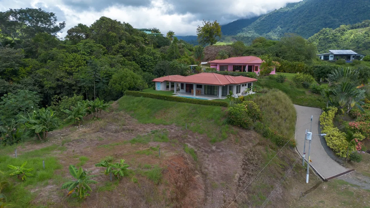 PROPERTY WITH THREE BEDROOM AND EXTRA BUILDING LOTS, IN CHONTALES – 1.37 ACRES, photo 5