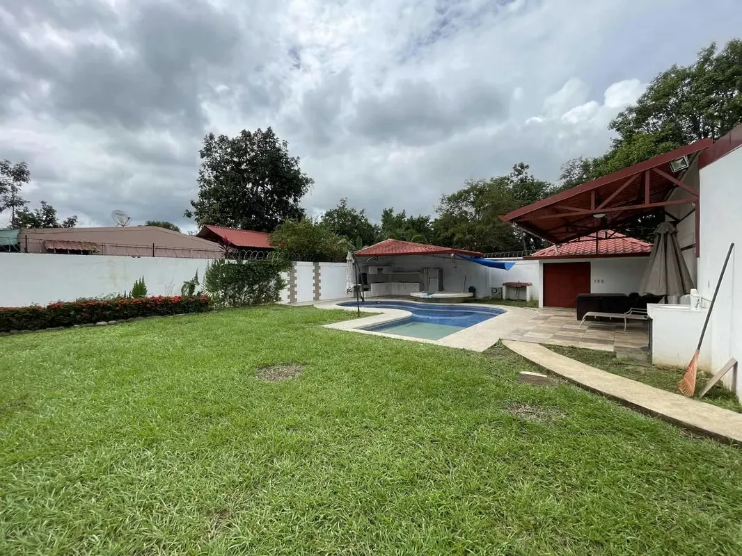 Recently reduced from CRC 68 million to CRC 60 million, this property presents an outstanding opportunity for buyers seeking a recreational retreat, vacation rental investment, or ...