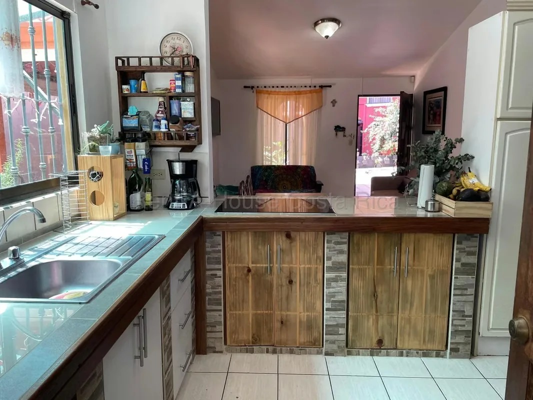 Sala, comedor integrado, Cocina, 3 Habitaciones, 2 banos completos, terraza, cuarto de pilas ..., photo 8