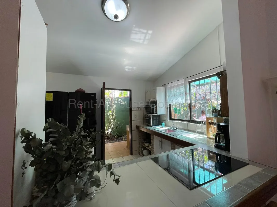 Sala, comedor integrado, Cocina, 3 Habitaciones, 2 banos completos, terraza, cuarto de pilas ..., photo 9