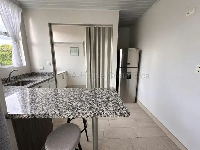 Alquiler de Hermoso Loft Amueblado y Equipado con menaje en Mora-Colón., photo 11