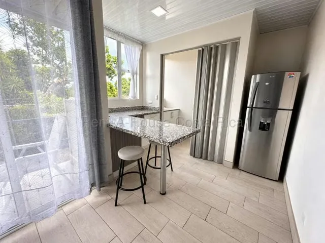 Alquiler de Hermoso Loft Amueblado y Equipado con menaje en Mora-Colón., photo 12