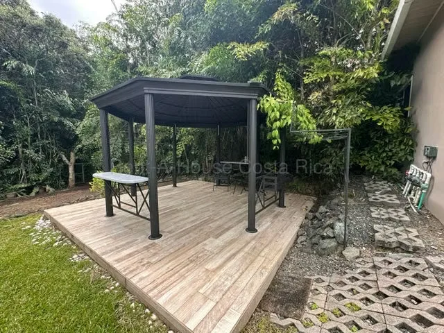 Alquiler de Hermoso Loft Amueblado y Equipado con menaje en Mora-Colón., photo 4
