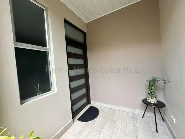 Alquiler de Hermoso Loft Amueblado y Equipado con menaje en Mora-Colón., photo 7
